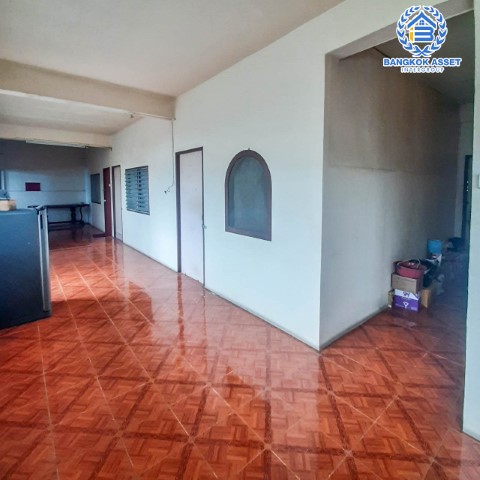 *****บ้านเดี่ยว 3 ชั้นมือสอง ในซอยเอกชัย135 เอกชัย เนื้อที่กว้างขวางมากถึง 74.10 ตร.ว. ฟังก์ชัน 8 ห้องนอน 7 ห้องน้ำ ที่จอดรถ 2 คัน พื้นที่ใช้สอยกว้างขวาง สามารถทำเป็นโฮมออฟฟิศได้ ทำเลดีเดินทางสะดวกสบาย เชื่อมต่อ ใกล้รถไฟฟ้าสายสีน้ำเงิน "สถานีหลักสอง" จองเลย!